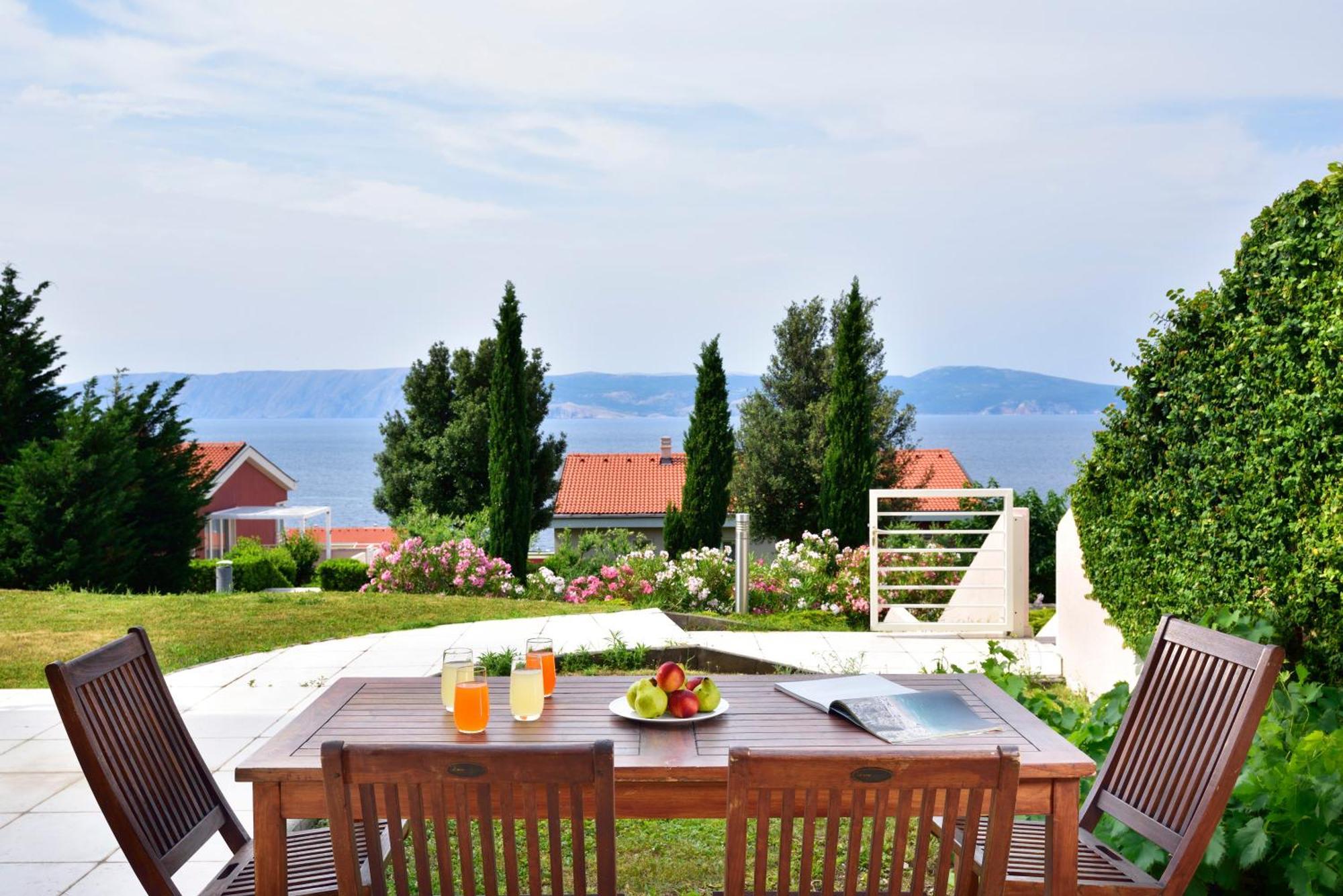 Apartments Grand Novi Vinodolski Resort Kültér fotó