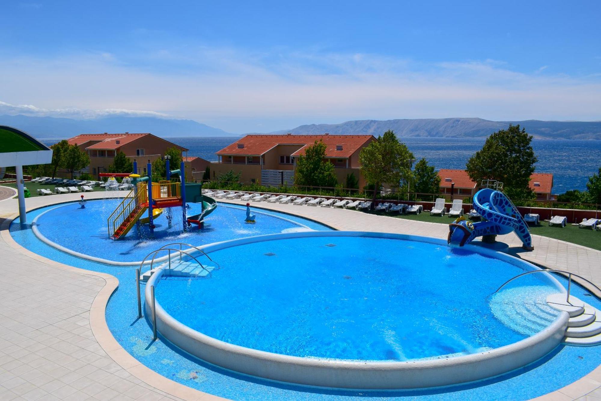 Apartments Grand Novi Vinodolski Resort Kültér fotó