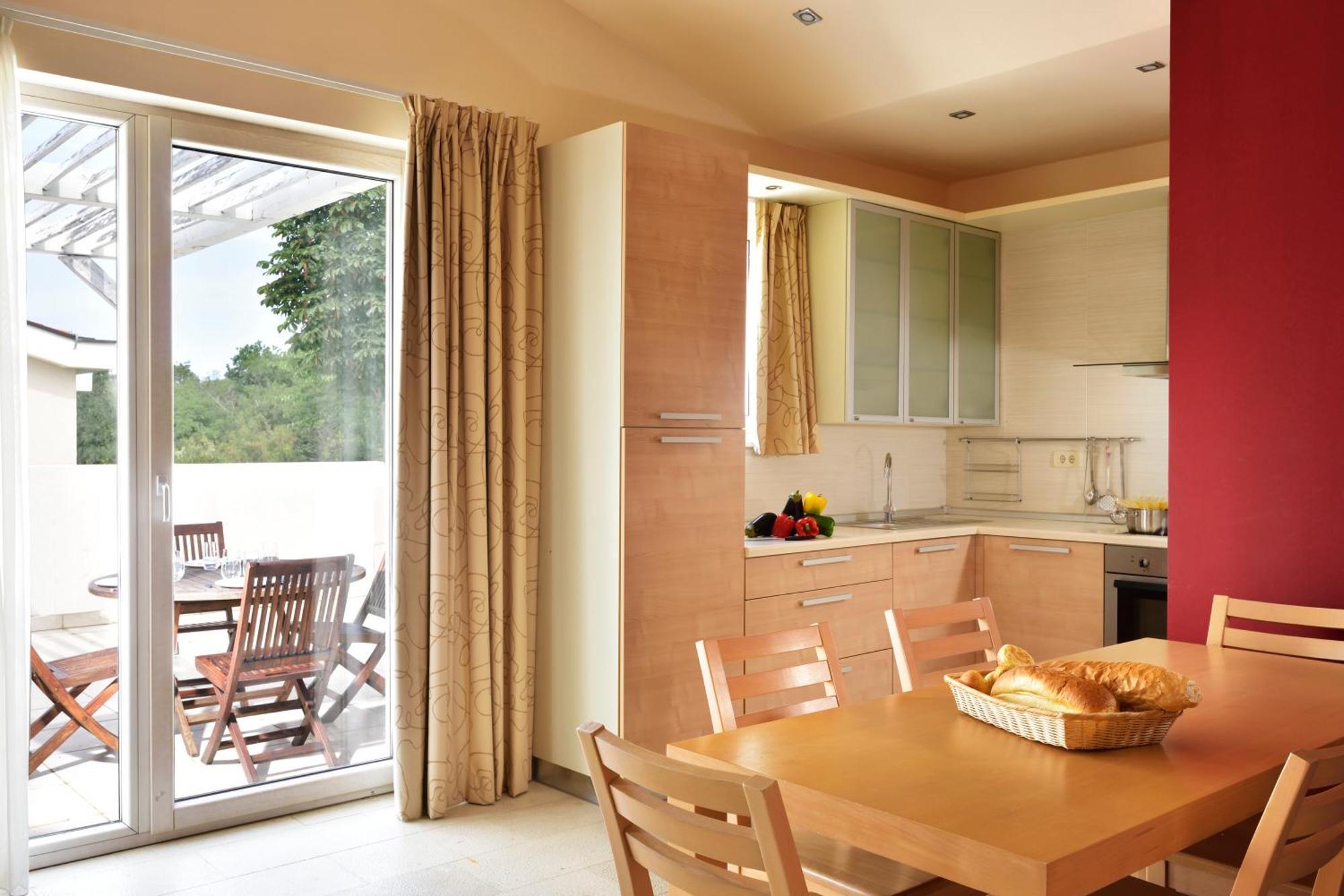 Apartments Grand Novi Vinodolski Resort Szoba fotó