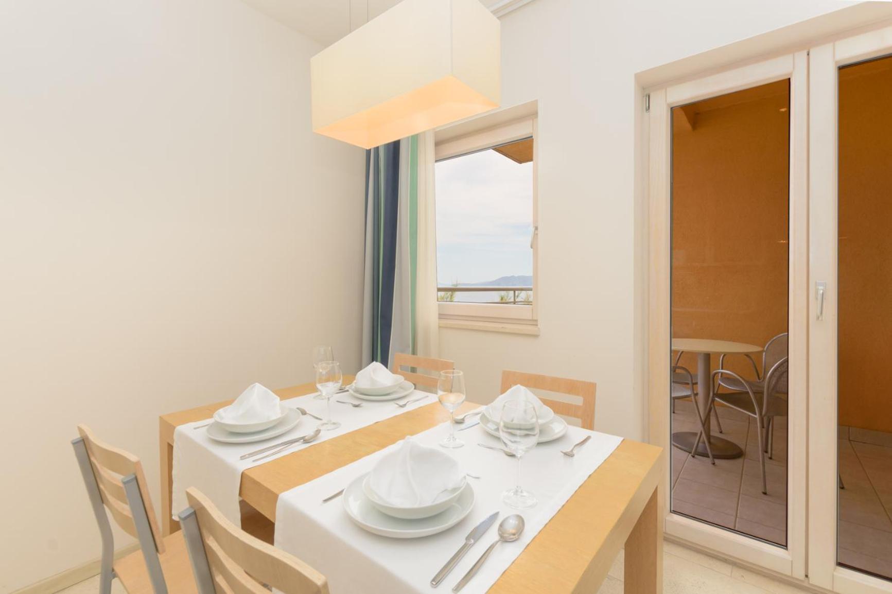 Apartments Grand Novi Vinodolski Resort Szoba fotó