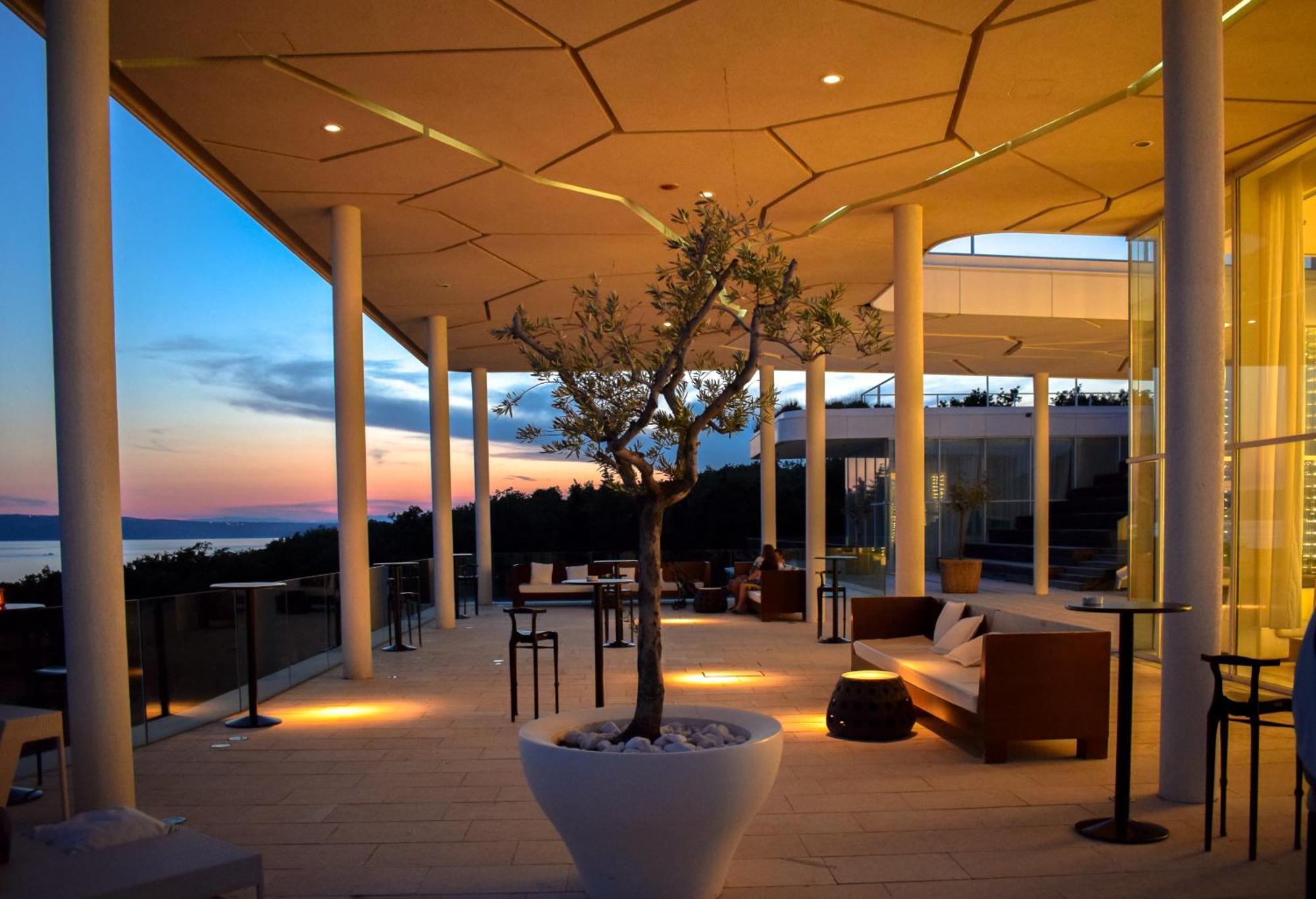 Apartments Grand Novi Vinodolski Resort Kültér fotó